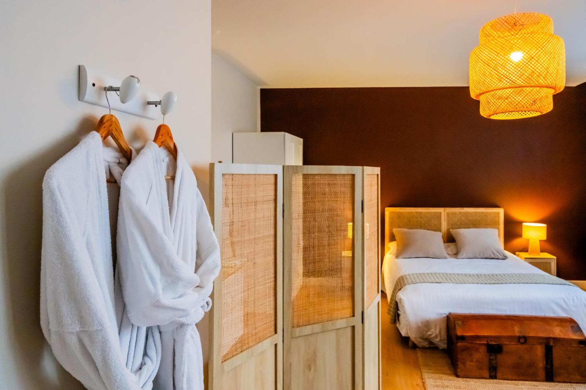 Hotel Joly อาร์ม็องติแยร์ ภายนอก รูปภาพ