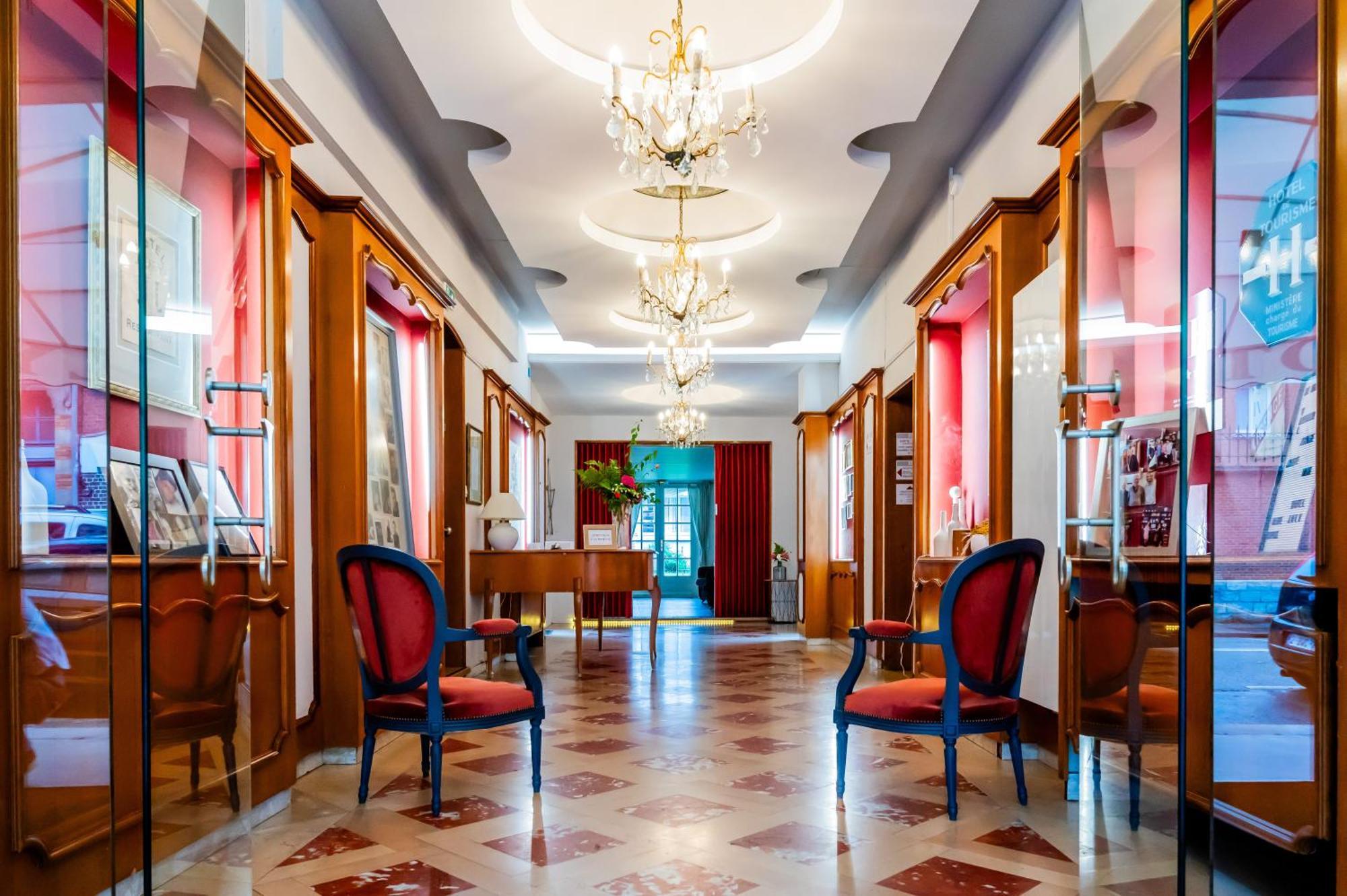 Hotel Joly อาร์ม็องติแยร์ ภายนอก รูปภาพ
